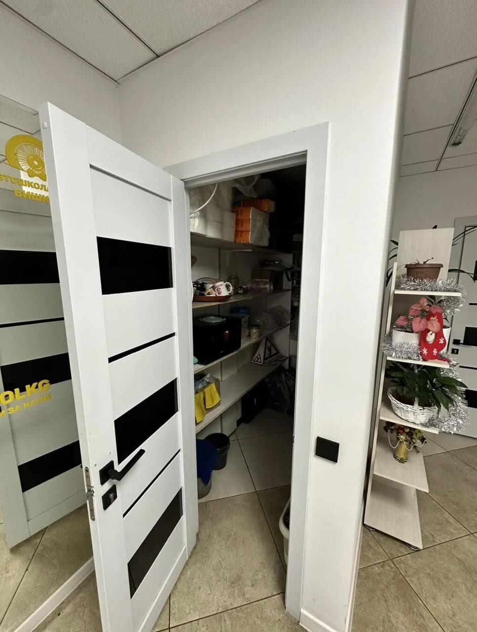 Офис, Коммерческая, 230 м2, этаж 2/3, Сост: Евроремонт - фото 6