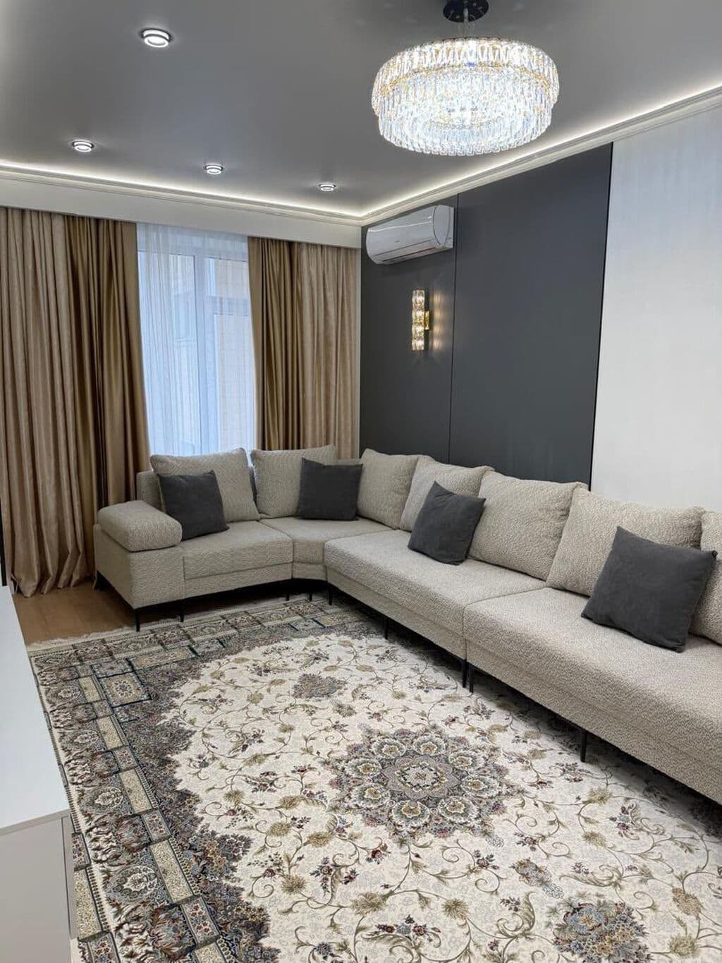 Элитка, 2 ком, 61 м2, этаж 4/12, ж/к Нью Сити( New city), Сост: Евроремонт - фото 1