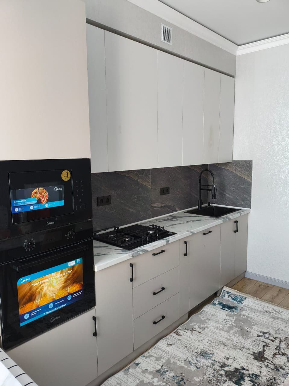 Элитка, 1 ком, 46 м2, этаж 8/16, ж/к Tokyo (Токио), Сост: Евроремонт - фото 2