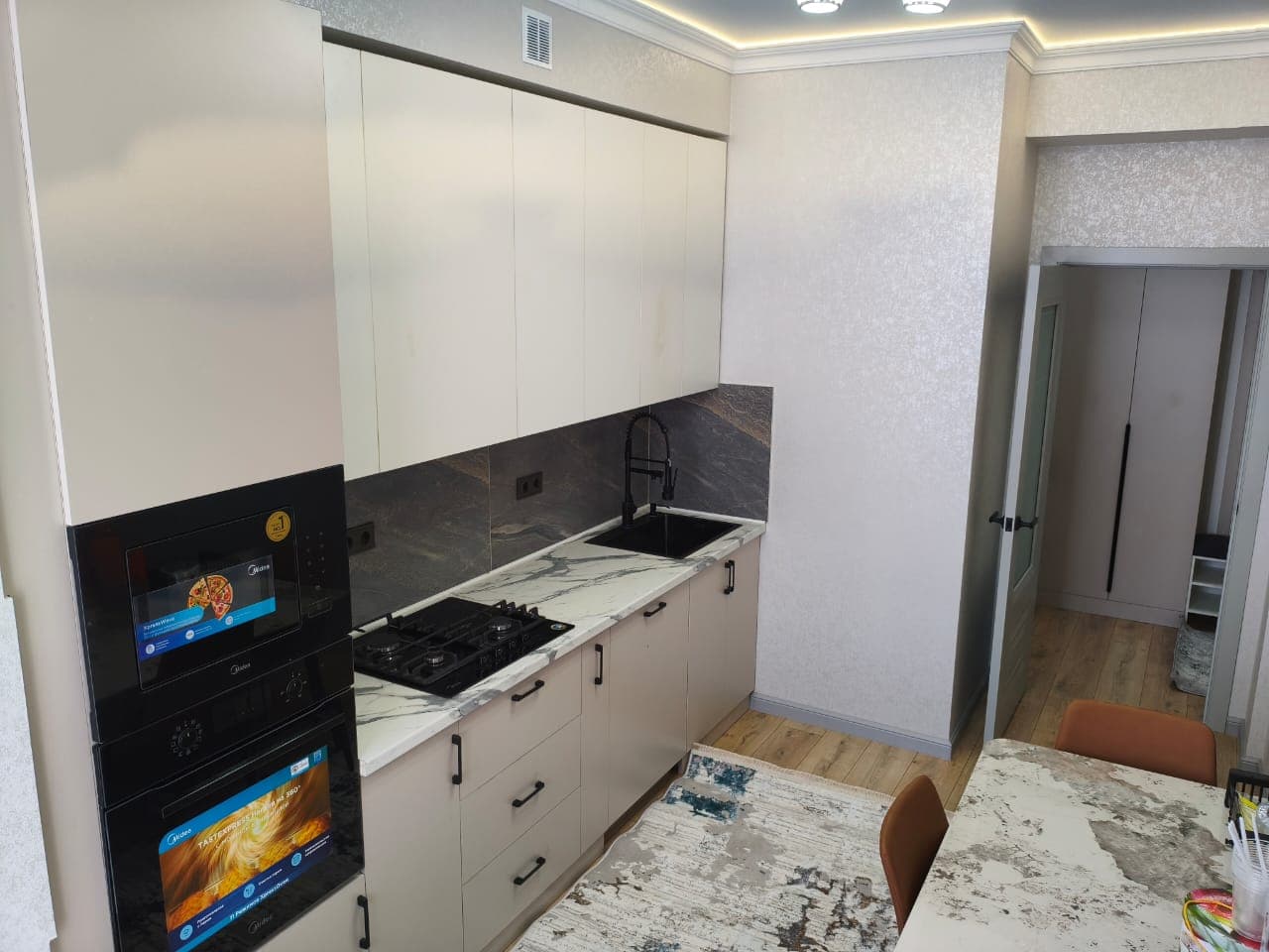 Элитка, 1 ком, 46 м2, этаж 8/16, ж/к Tokyo (Токио), Сост: Евроремонт - фото 5