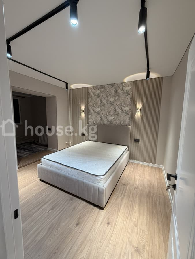 2 ком, Индивидуальный проект, 70 м2, этаж 1/4 - фото 1