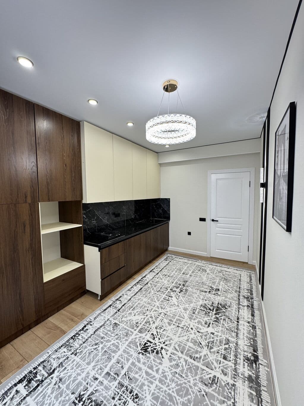 Продажа, Элитка, 1 ком, 42 м2, этаж 7/12, ж/к ЖК Эмель, Сост: Евроремонт - фото 4