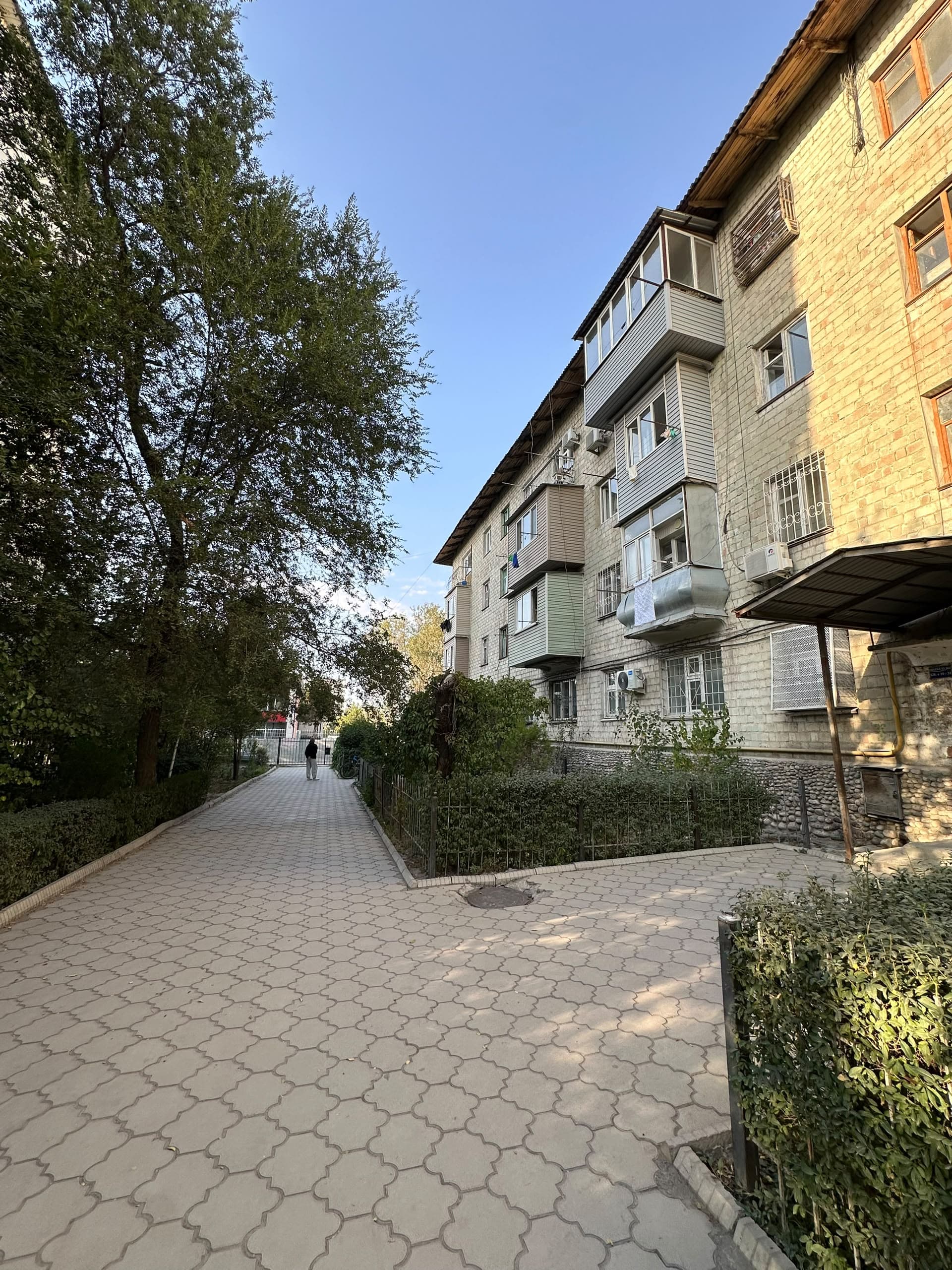 1 ком, Хрущёвка, 29 м2, этаж 1/4, Сост: Среднее - фото 1
