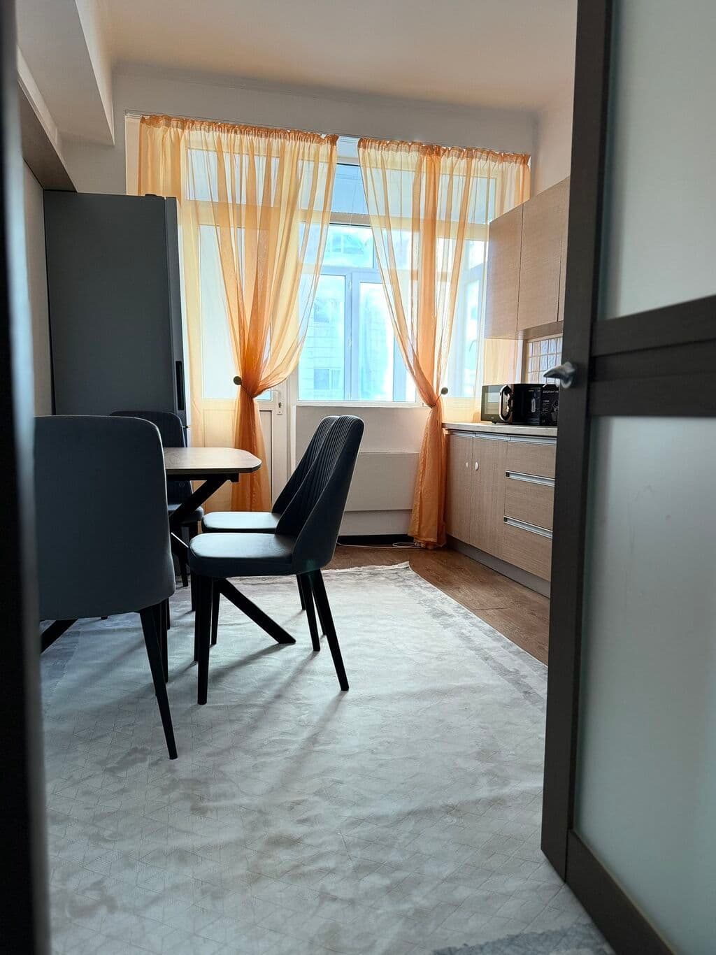 Элитка, 2 ком, 92 м2, этаж 2/9, ж/к Московия, Сост: Хорошее - фото 4