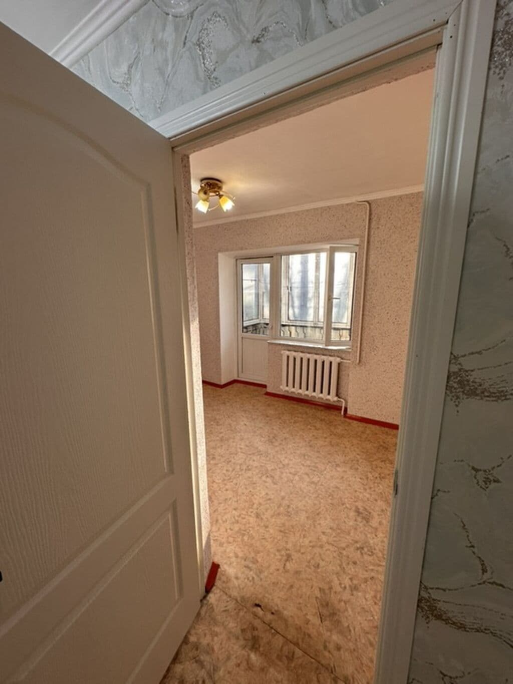 Продажа, Хрущёвка, 2 ком, 42 м2, этаж 2/4, Сост: Евроремонт - фото 11