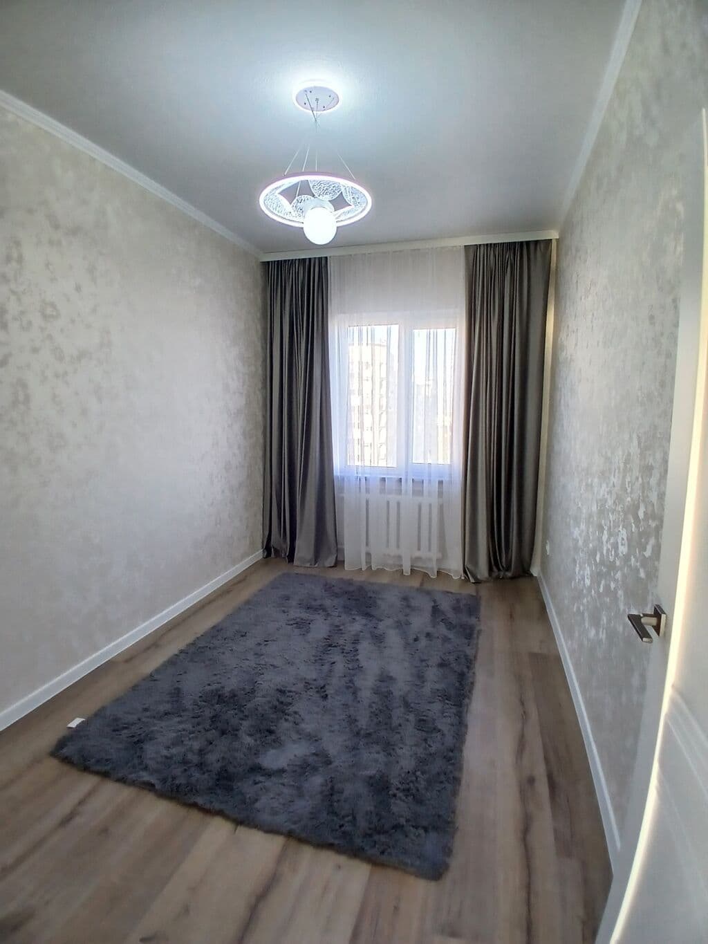3 ком, 106 улучшенная, 72 м2, этаж 9/9, Сост: Евроремонт - фото 1