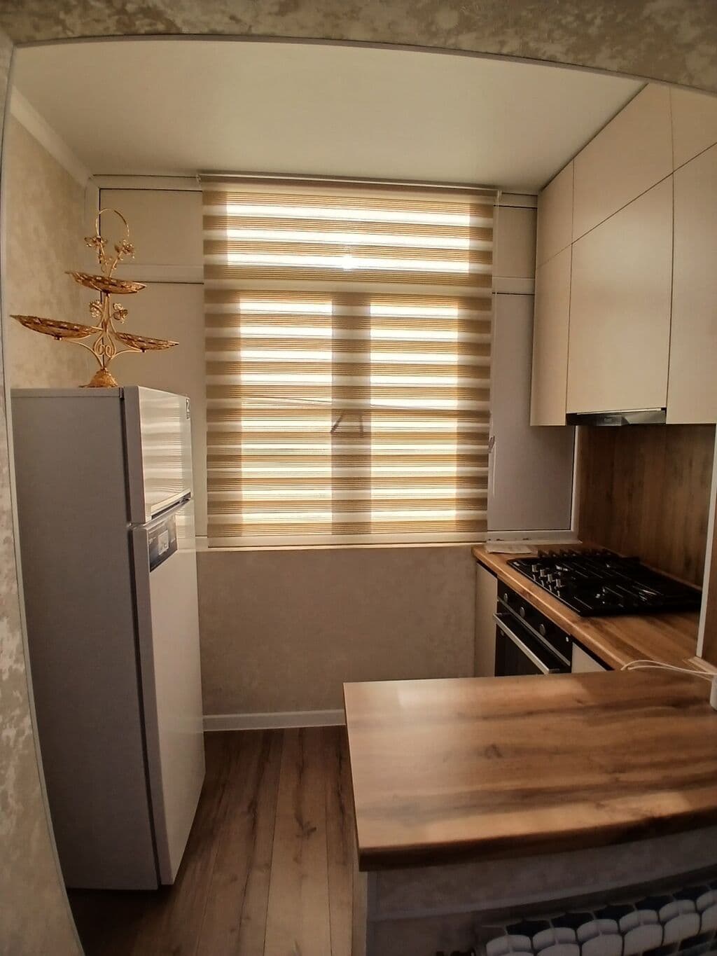3 ком, 106 улучшенная, 72 м2, этаж 9/9, Сост: Евроремонт - фото 9