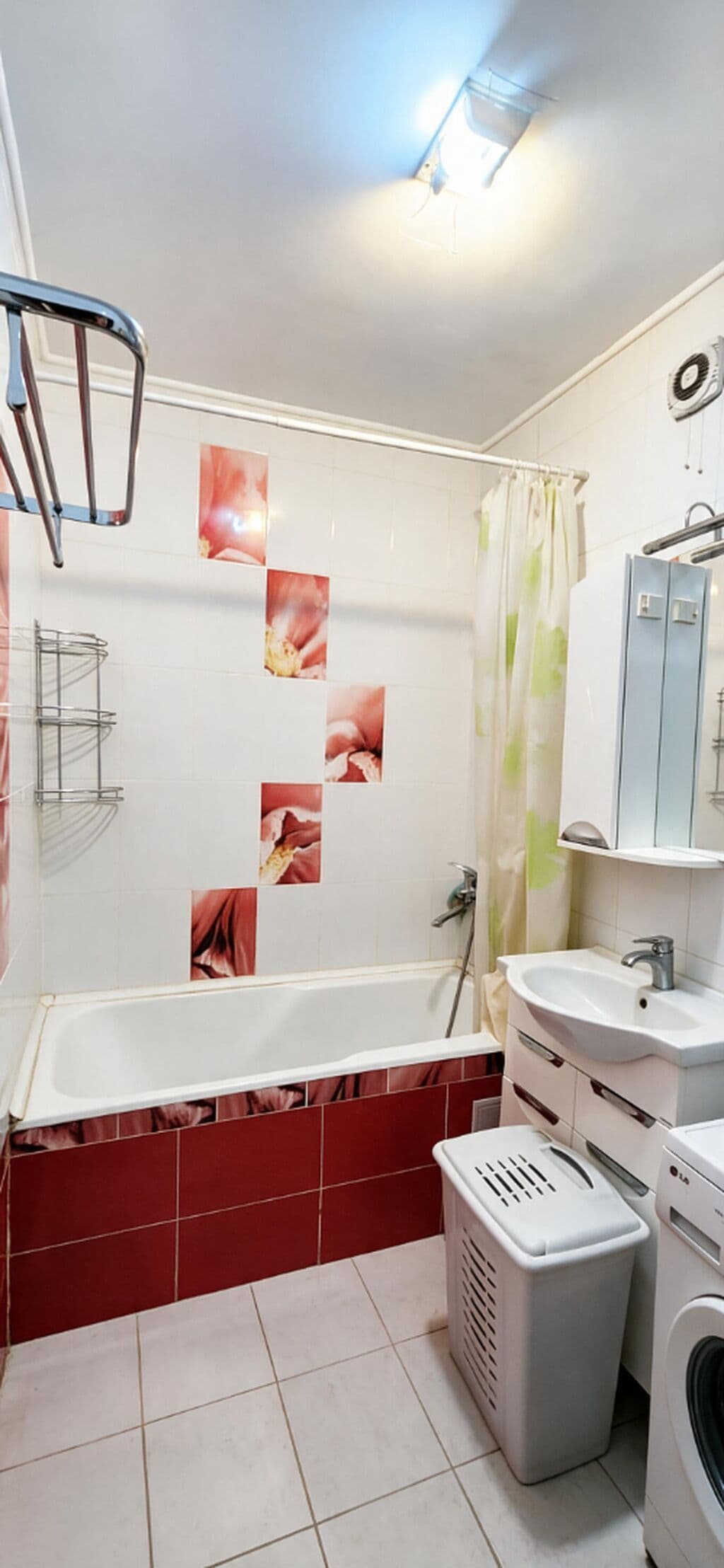 3 ком, 106 улучшенная, 72 м2, этаж 6/9, Сост: Хорошее - фото 2
