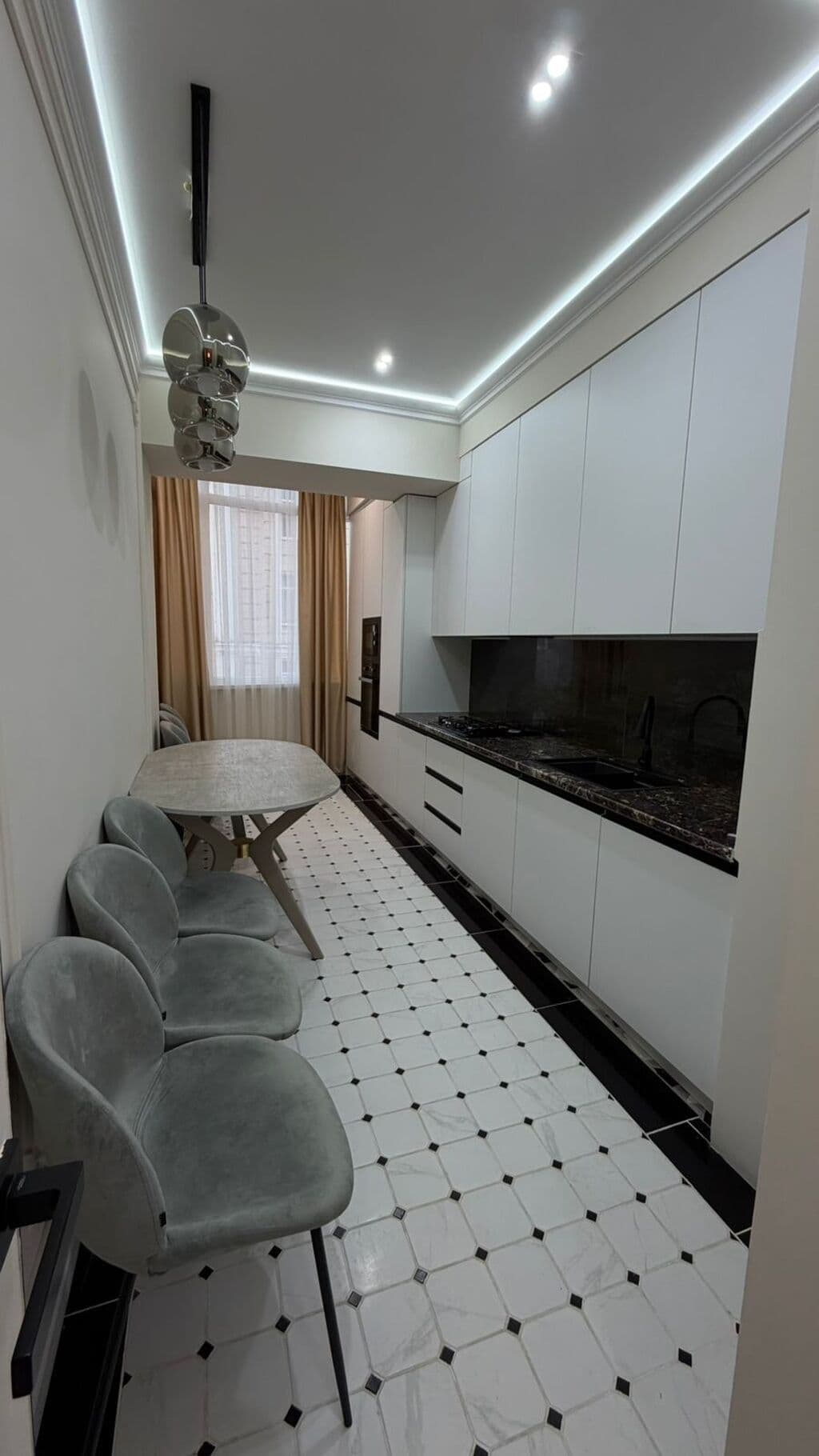 Property 98182 - Image 2
