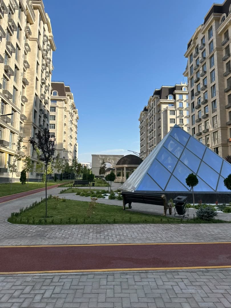 Элитка, 2 ком, 72 м2, этаж 10/10, ж/к Елисейские поля, Сост: Сдан ПСО - фото 1