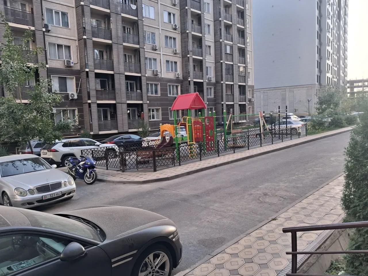 Элитка, 3 ком, 60 м2, этаж 6/9, ж/к Молодежный Квартал (Molodezhnyi Kvartal)), Сост: Евроремонт - фото 3
