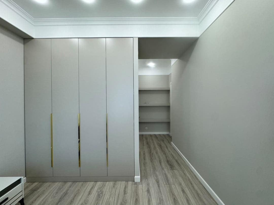 Элитка, 3 ком, 85 м2, этаж 11/16, ж/к Белгравия (Belgravia), Сост: Евроремонт - фото 13
