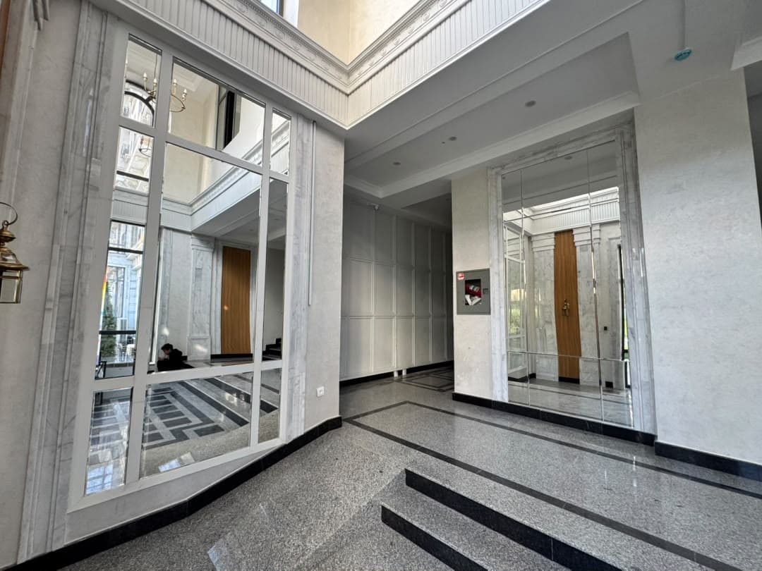 Элитка, 3 ком, 85 м2, этаж 11/16, ж/к Белгравия (Belgravia), Сост: Евроремонт - фото 19
