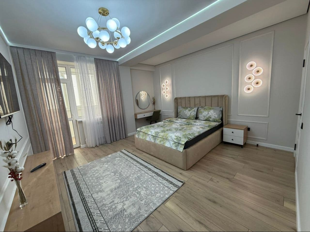 Элитка, 2 ком, 86 м2, этаж 6/12, ж/к Кремлёвский - фото 2
