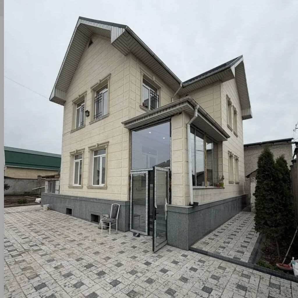 Дом, 6 ком, 4 соток, Сост: Евроремонт
