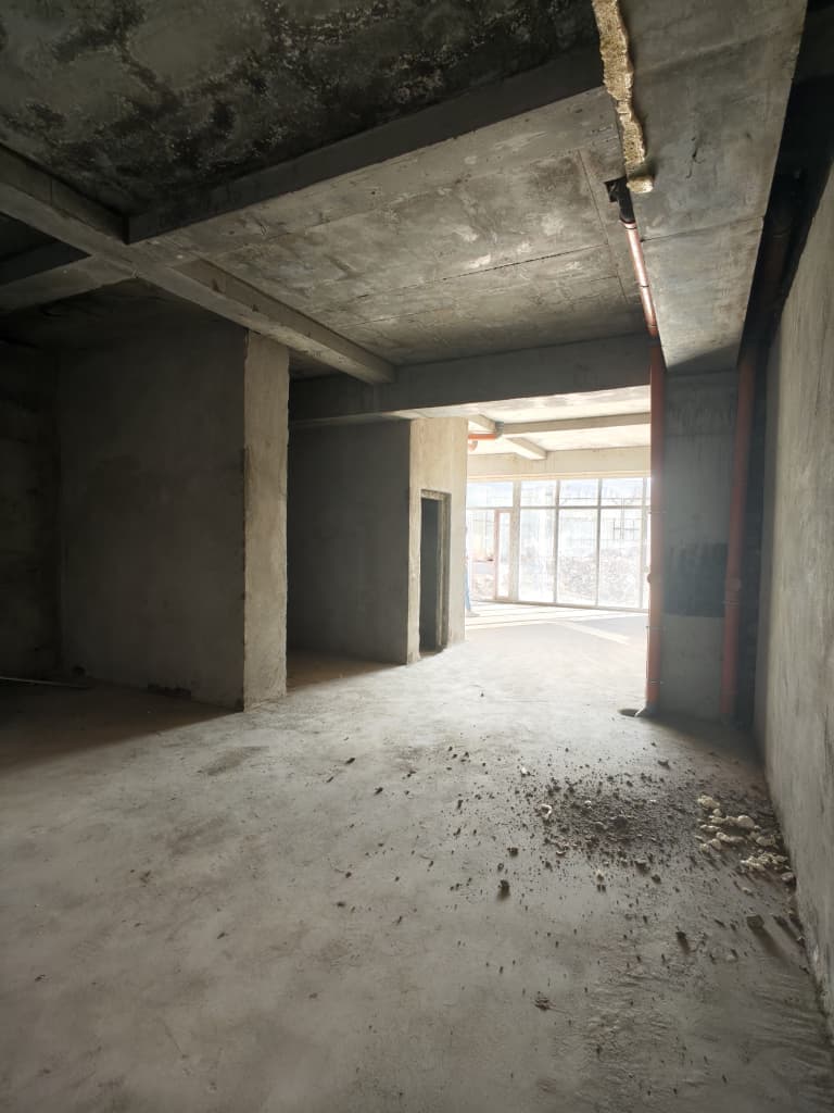 Коммерческая, 78 м2, этаж 1/12