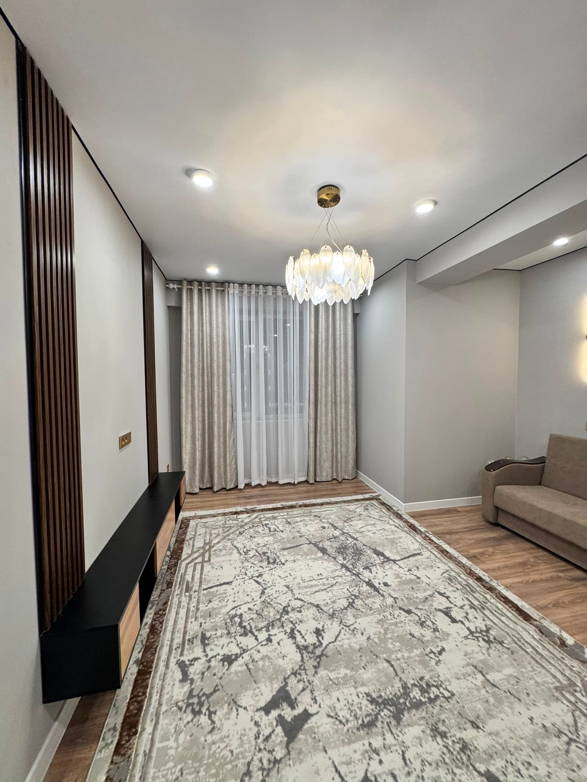 Элитка, 41 м2, этаж 7/12, ж/к Green-Park (Грин Парк), Сост: Евроремонт - фото 3