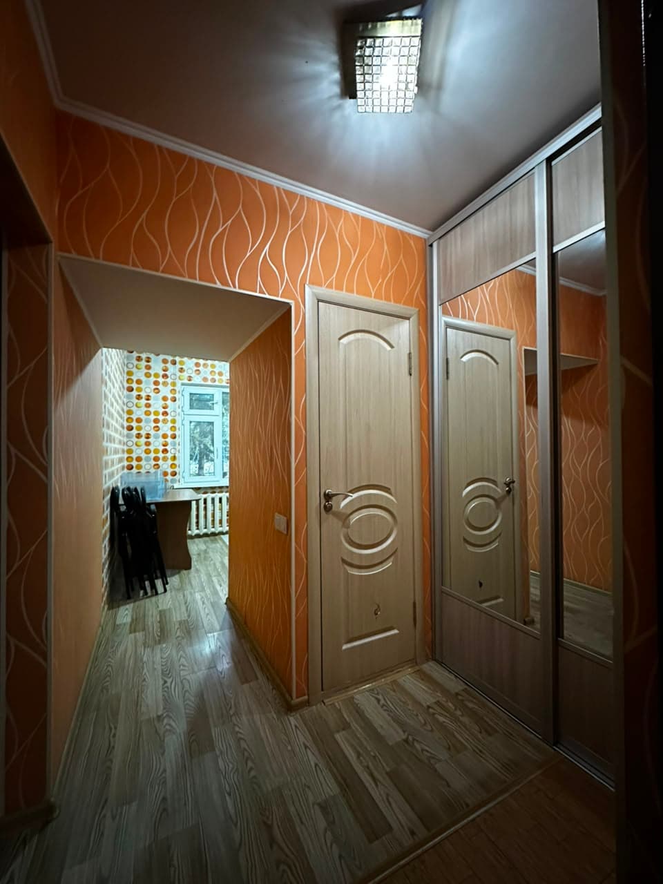 2 ком, 105 серия, 50 м2, этаж 1/5, Сост: Хорошее - фото 2