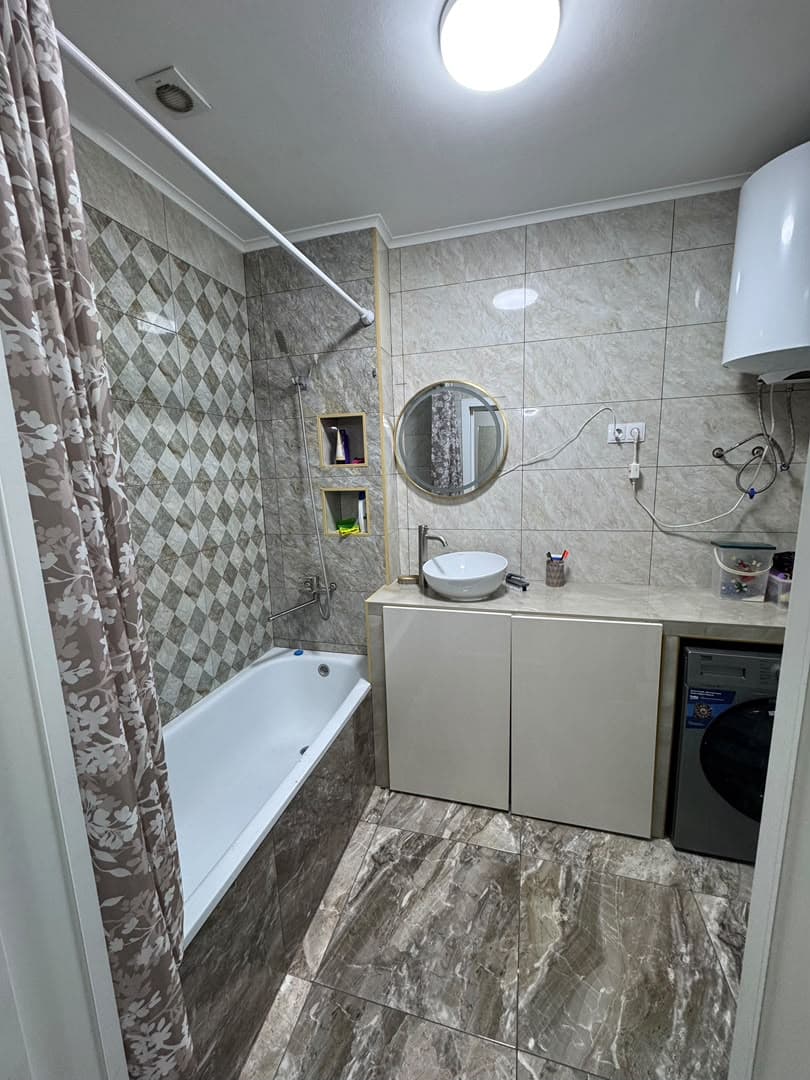 Элитка, 2 ком, 75 м2, этаж 4/12, ж/к Урбис Групп (Urbis Group), Сост: Евроремонт - фото 10