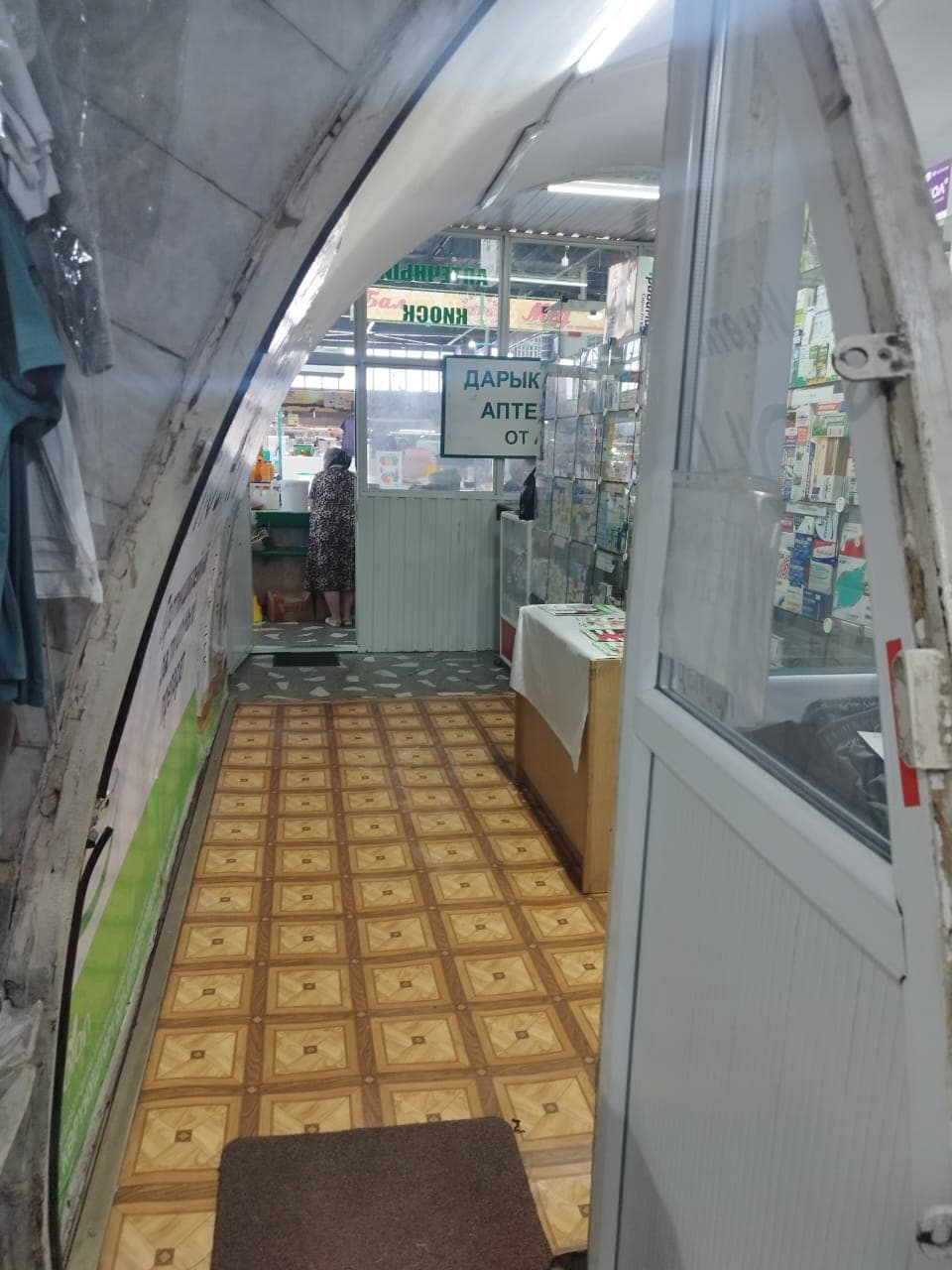 Магазин, Коммерческая, 18 м2, Сост: Хорошее - фото 7