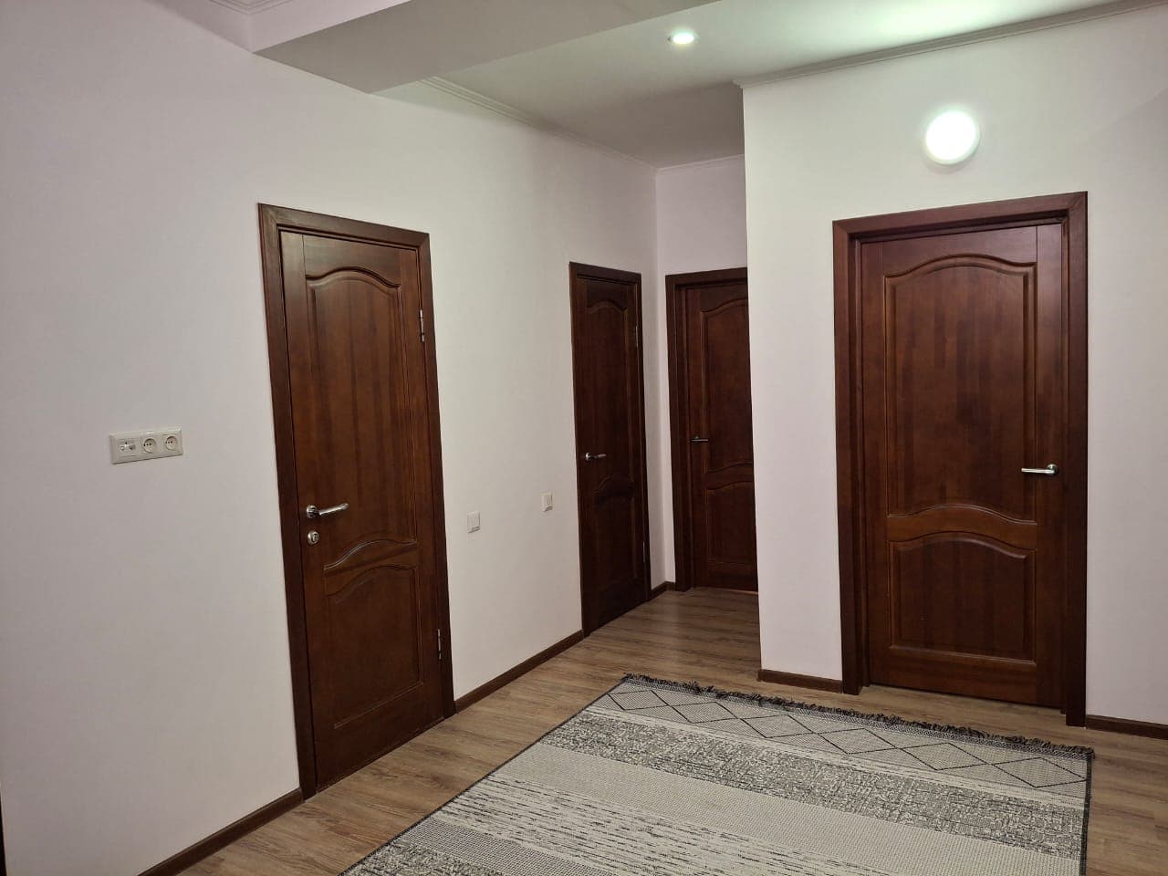 Элитка, 3 ком, 110 м2, этаж 8/13, ж/к 7 Небо, Сост: Евроремонт - фото 17
