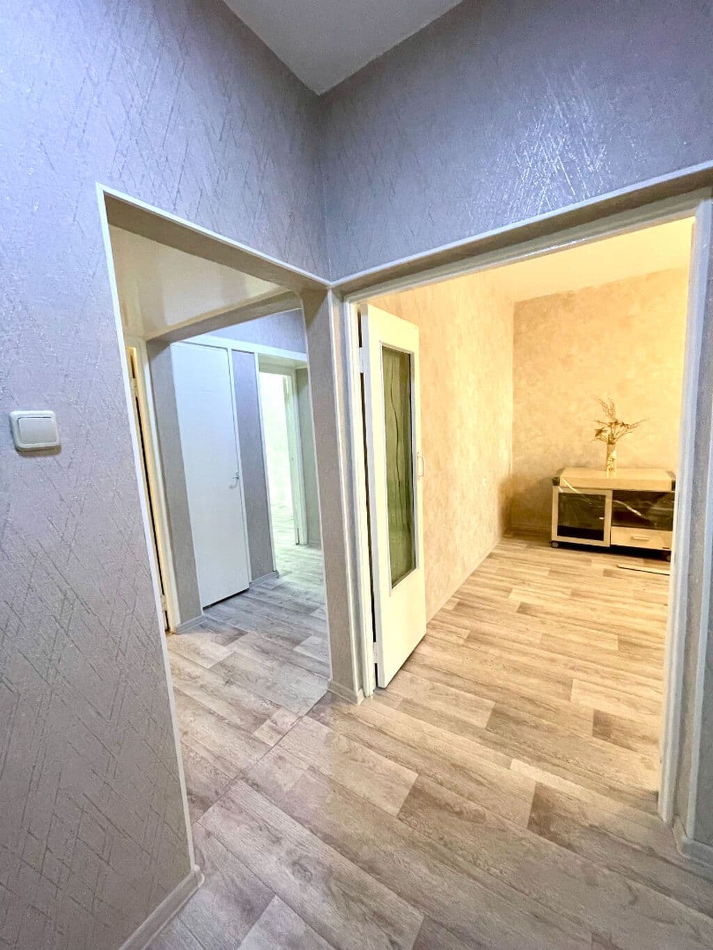 3 ком, 106 серия, 64 м2, этаж 1/9, Сост: Среднее - фото 3