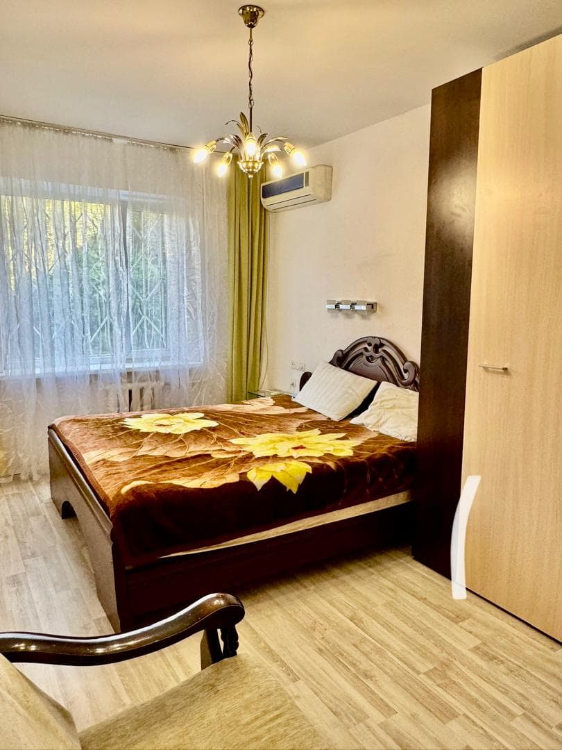 Элитка, 4 ком, 100 м2, этаж 2/5, Сост: Евроремонт