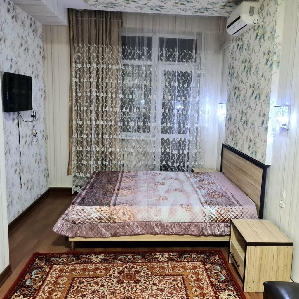 Элитка, 2 ком, 100 м2, этаж 4/9, Сост: Хорошее - фото 2