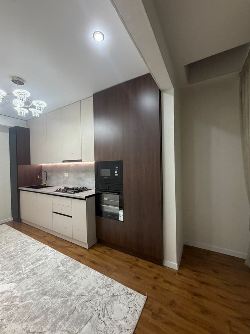 Элитка, 3 ком, 93 м2, этаж 7/12, ж/к ЖК Эмель, Сост: Евроремонт - фото 14