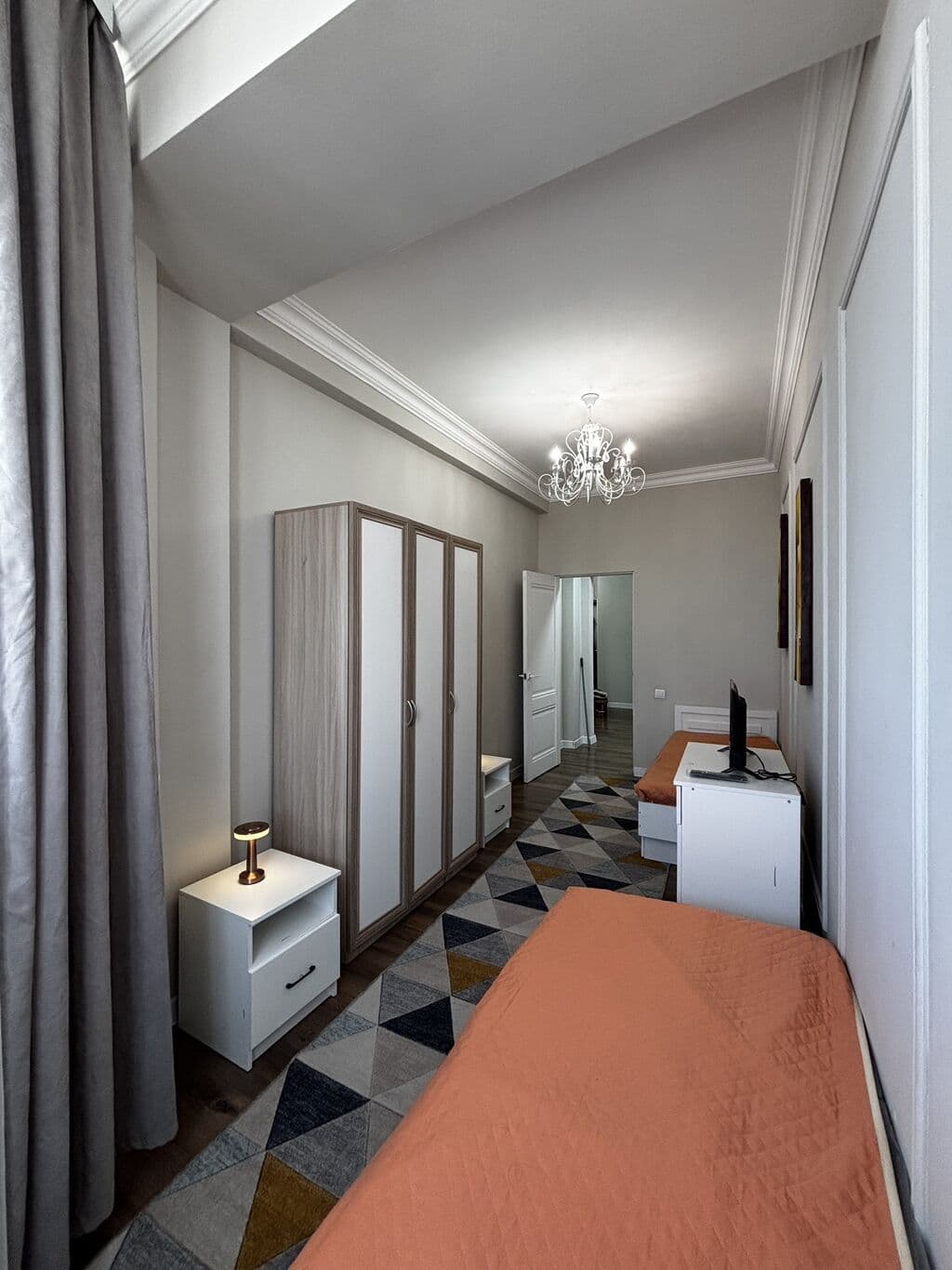 Элитка, 3 ком, 75 м2, этаж 6/10, Сост: Хорошее - фото 3