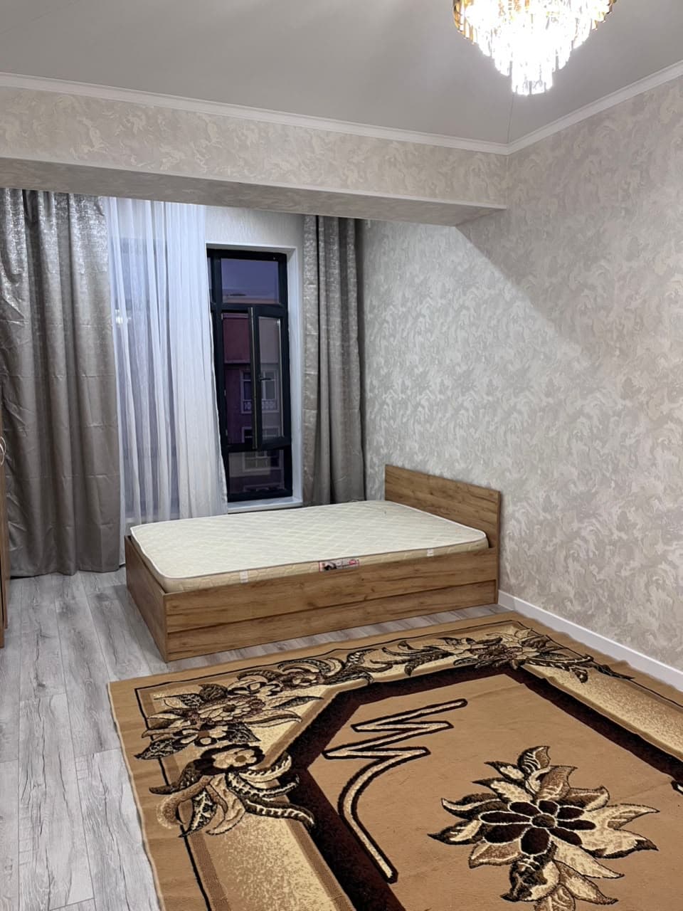 Элитка, 47 м2, этаж 11/12, ж/к Академия, Сост: Евроремонт