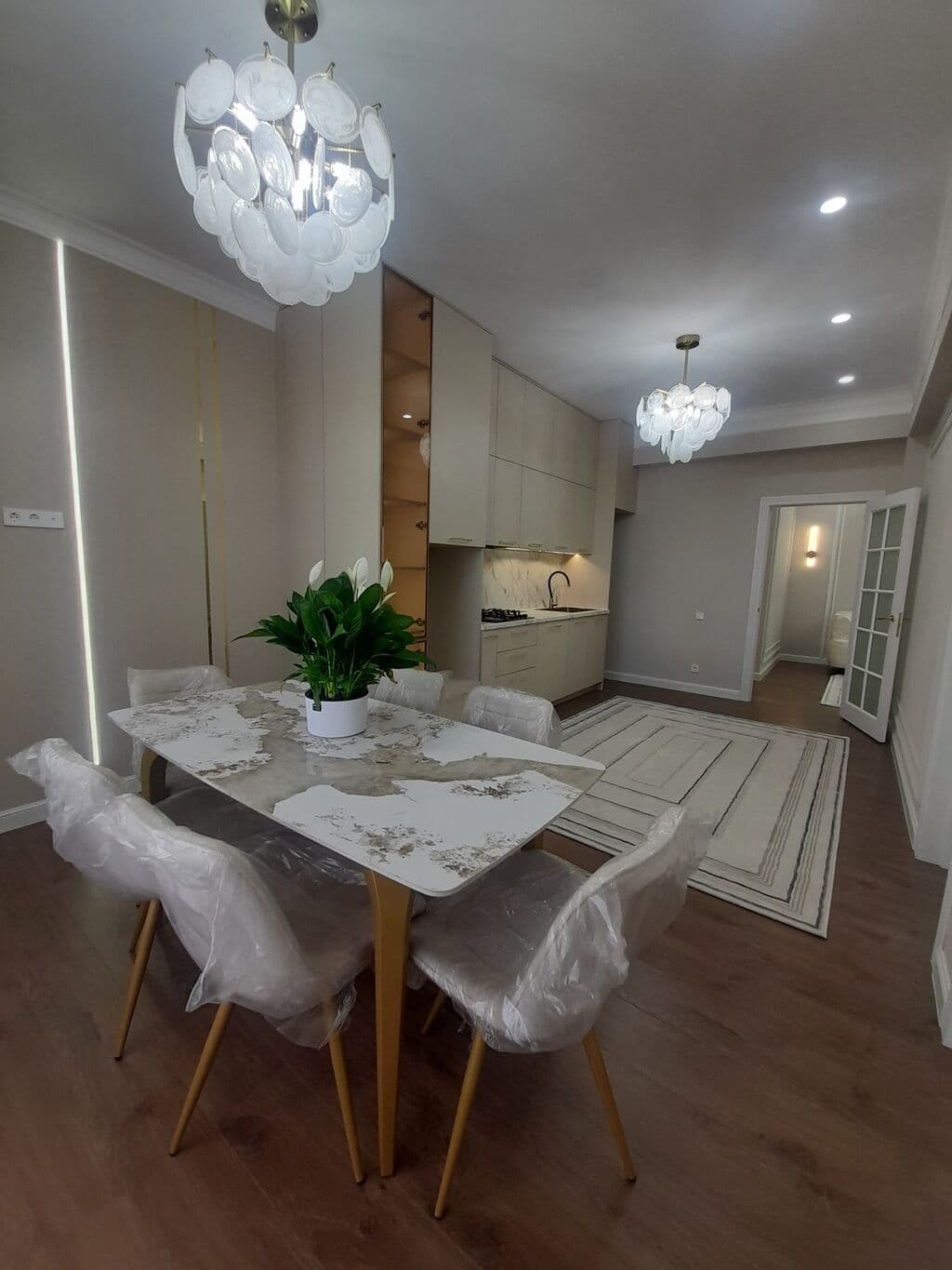 Элитка, 2 ком, 112 м2, этаж 10/12, ж/к ЖК "12th City Residence", Сост: Евроремонт - фото 1