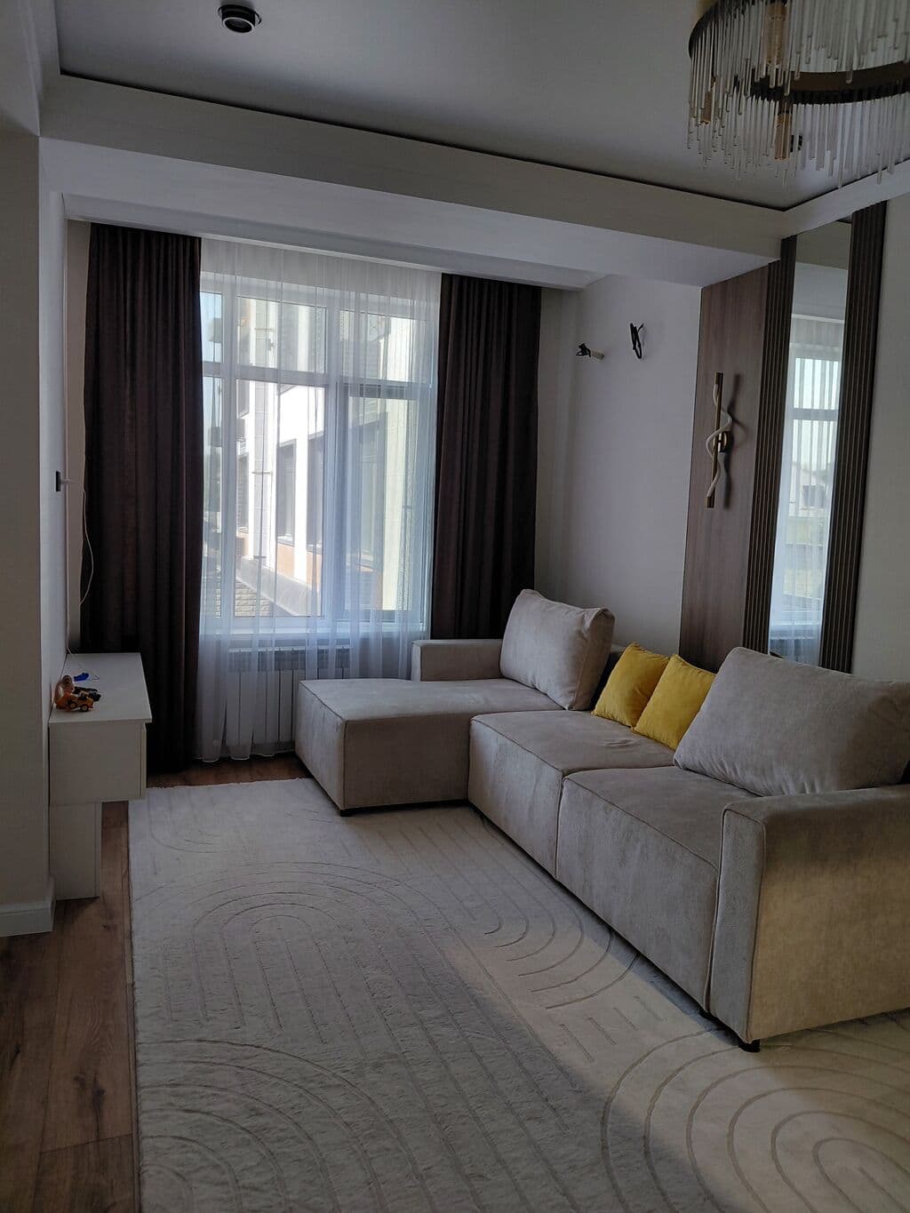 Элитка, 3 ком, 75 м2, этаж 2/10, Сост: Хорошее - фото 6