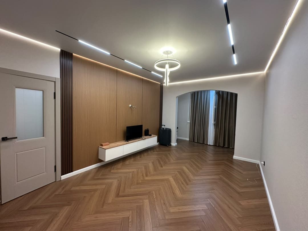 Элитка, 1 ком, 45 м2, этаж 4/9, ж/к ЖК Керемет