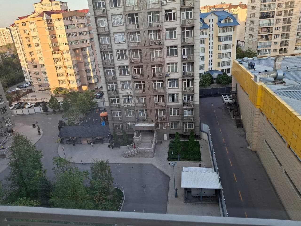 Элитка, 3 ком, 110 м2, этаж 8/13, ж/к 7 Небо, Сост: Евроремонт - фото 15