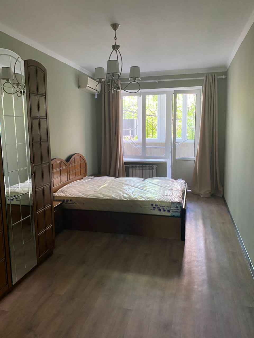 2 ком, 105 серия, 50 м2, этаж 2/5, Сост: Евроремонт