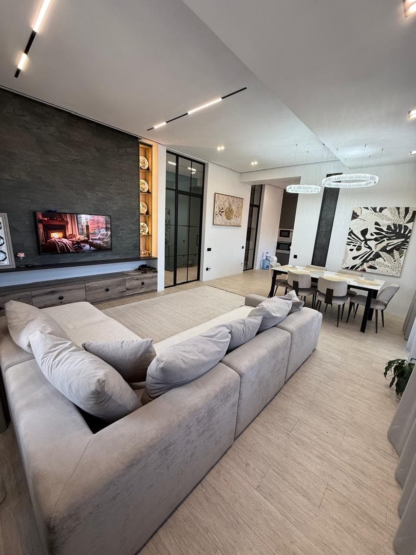 Продажа, Элитка, 4 ком, 130 м2, этаж 7/8, Сост: Евроремонт