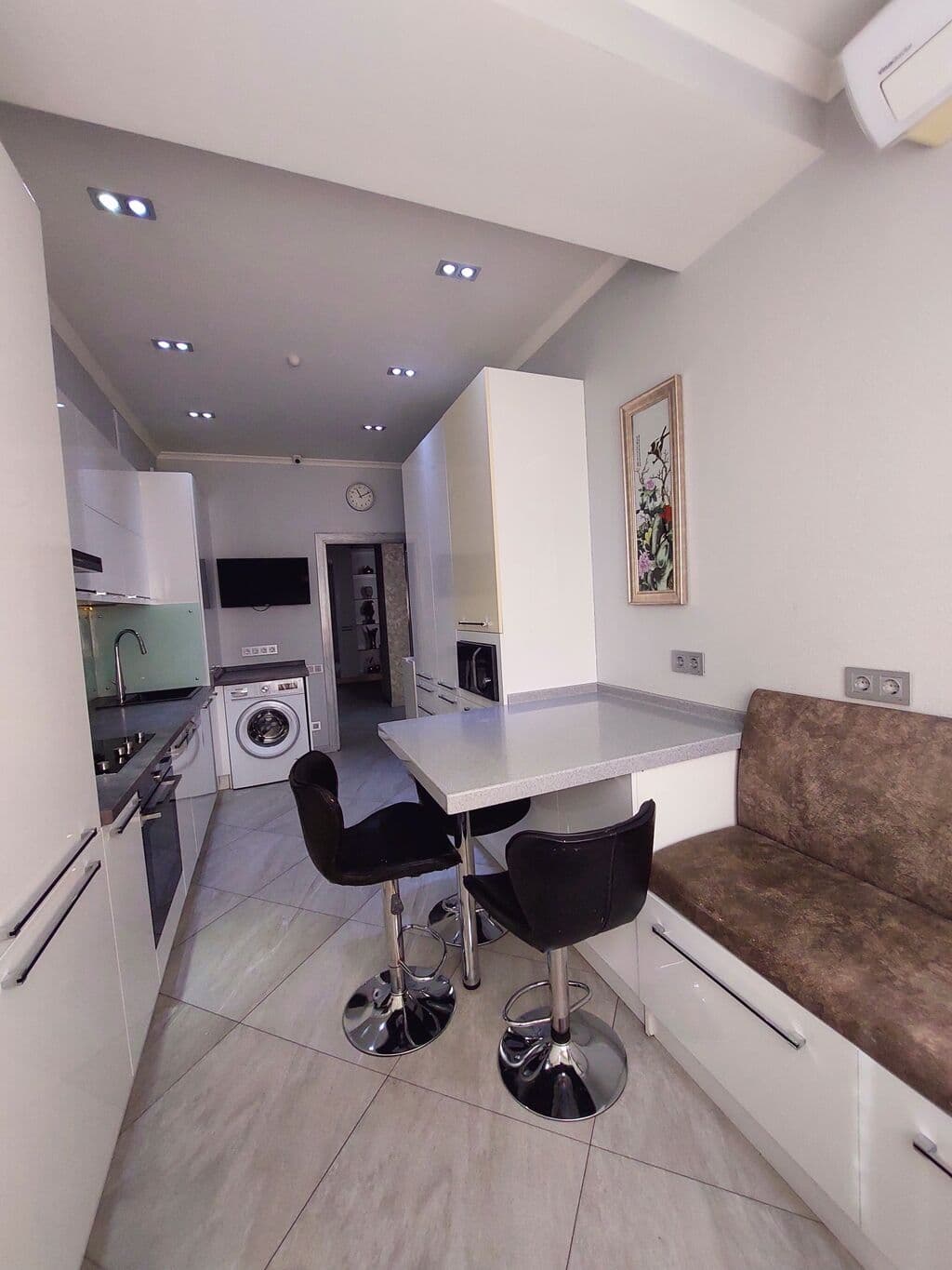 Элитка, 3 ком, 109.6 м2, этаж 4/13, Сост: Хорошее - фото 15