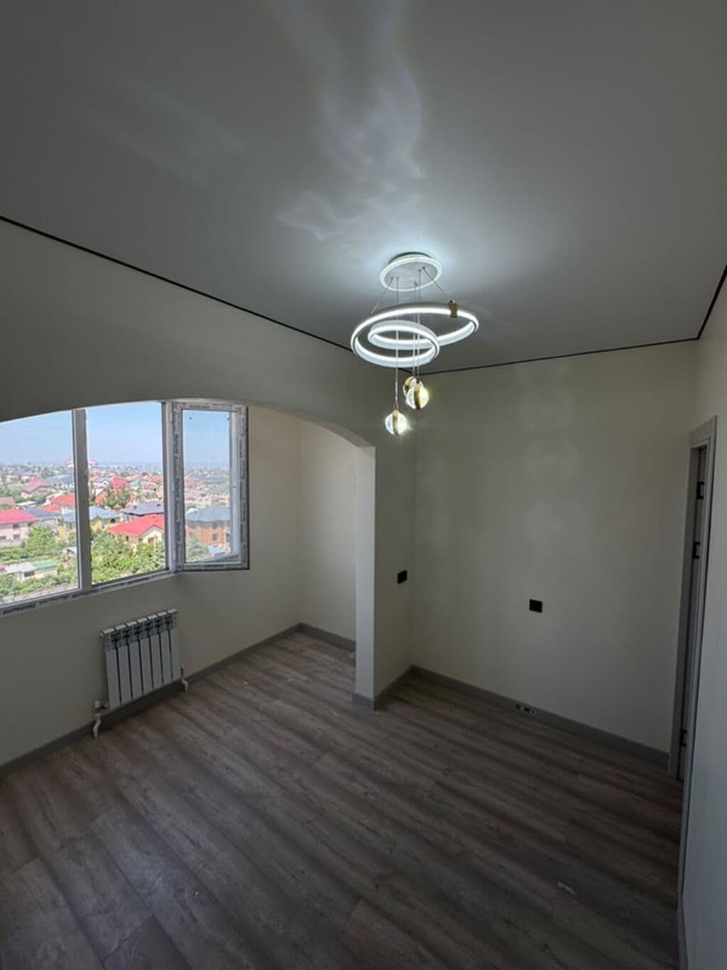 Элитка, 3 ком, 90 м2, этаж 8/9, ж/к ЖК Фламинго, Сост: Евроремонт - фото 1