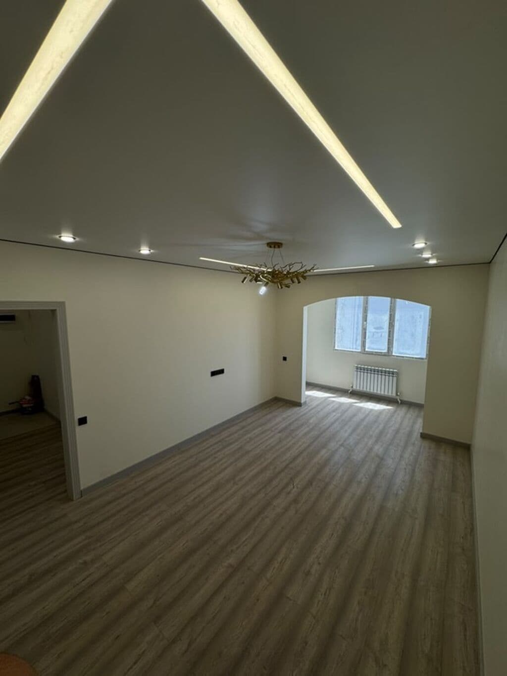 Элитка, 3 ком, 90 м2, этаж 8/9, ж/к ЖК Фламинго, Сост: Евроремонт - фото 8