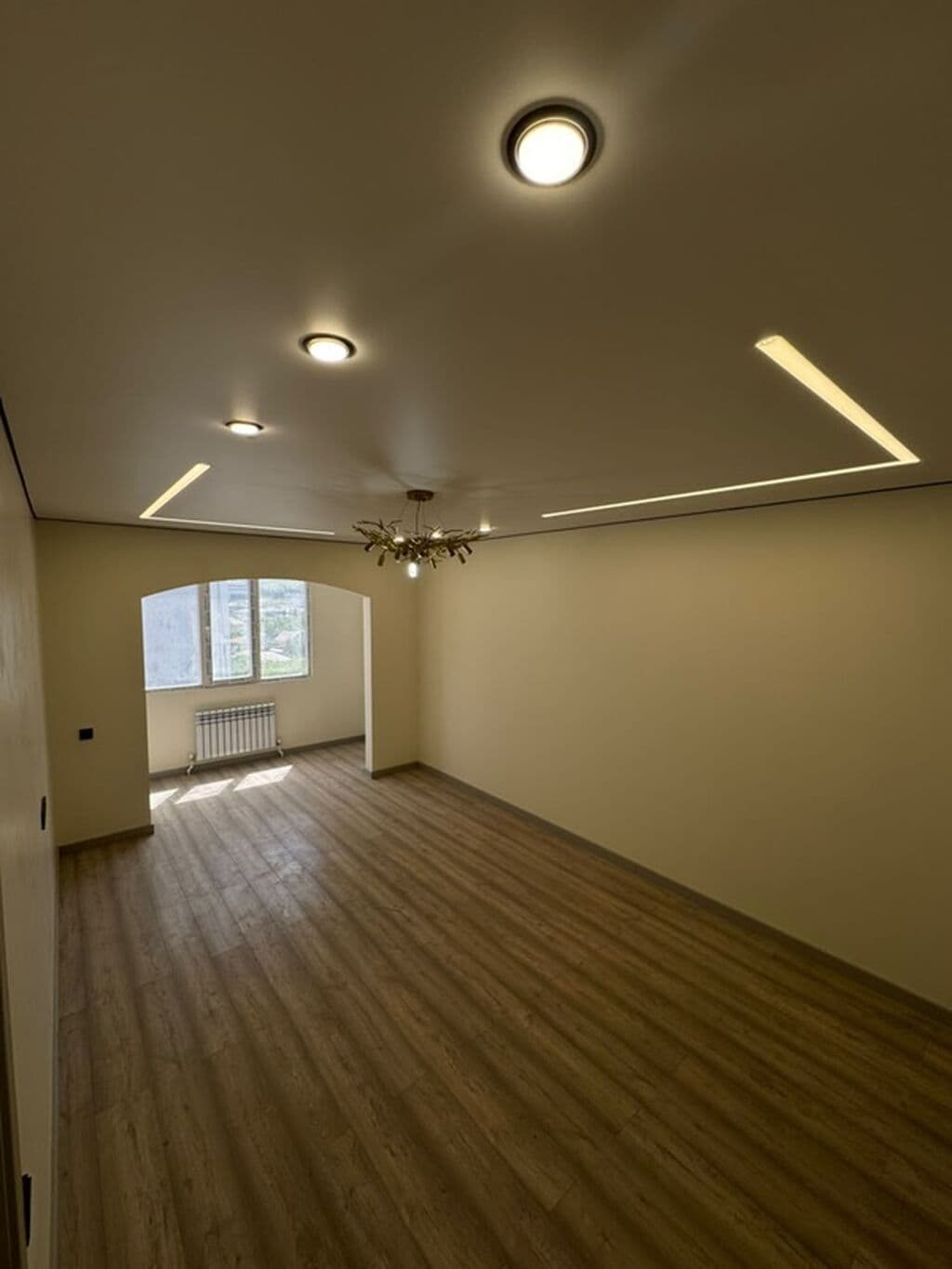 Элитка, 3 ком, 90 м2, этаж 8/9, ж/к ЖК Фламинго, Сост: Евроремонт - фото 10