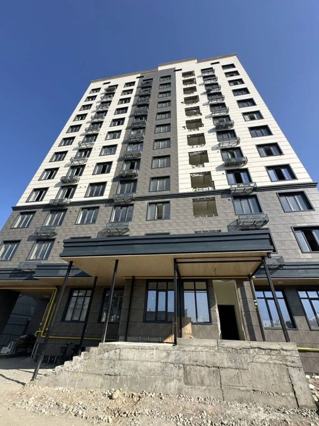 Элитка, 2 ком, 70 м2, этаж 2/13, Сост: Сдан ПСО