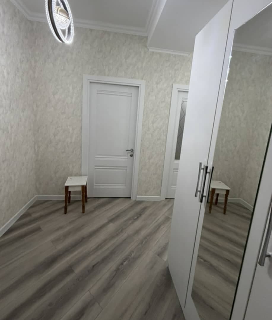 Элитка, 2 ком, 75 м2, этаж 4/13