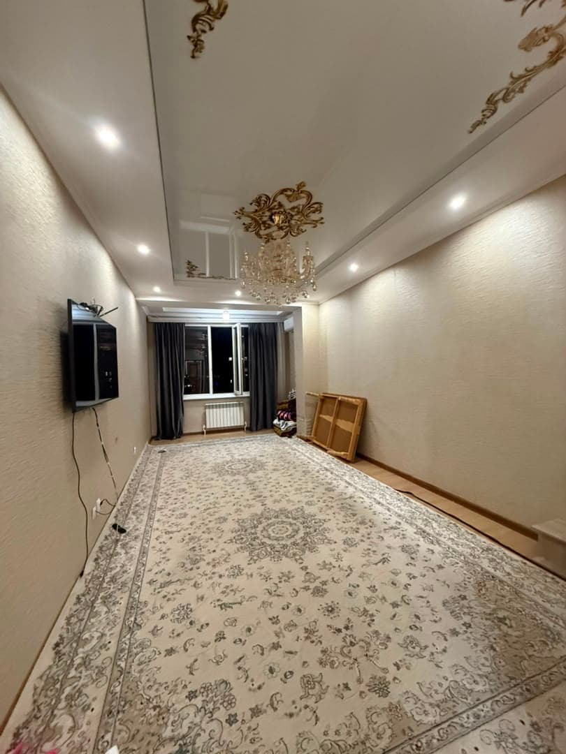 Элитка, 3 ком, 87 м2, этаж 4/6, ж/к Action Stroy (Экшен Строй), Сост: Евроремонт - фото 2
