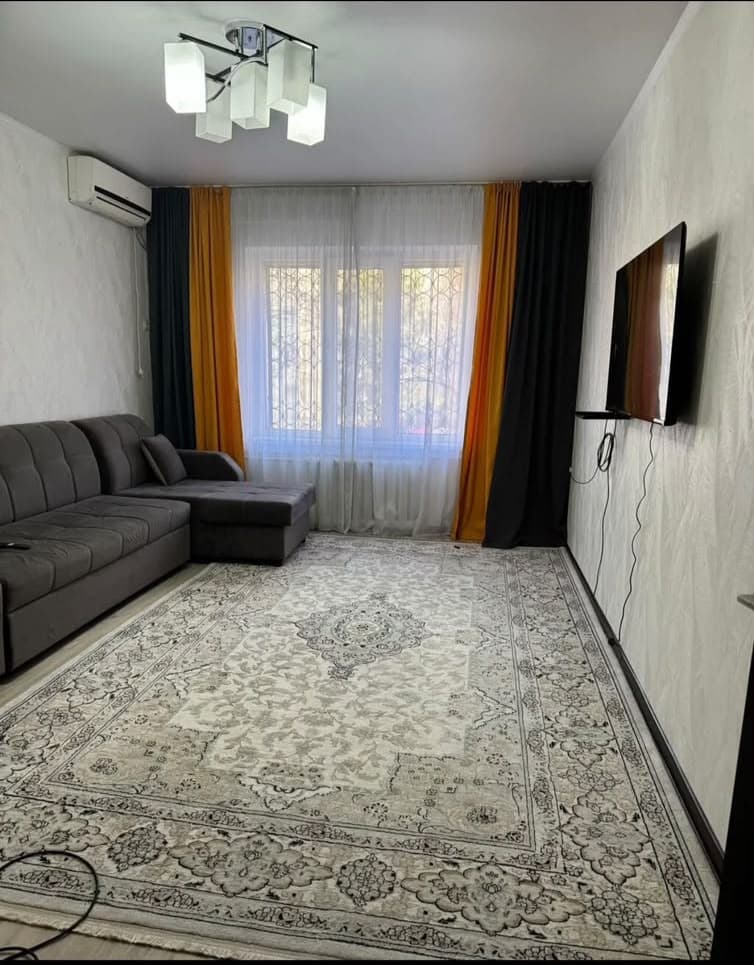 2 ком, 105 серия, 50 м2, этаж 1/5, Сост: Хорошее - фото 1