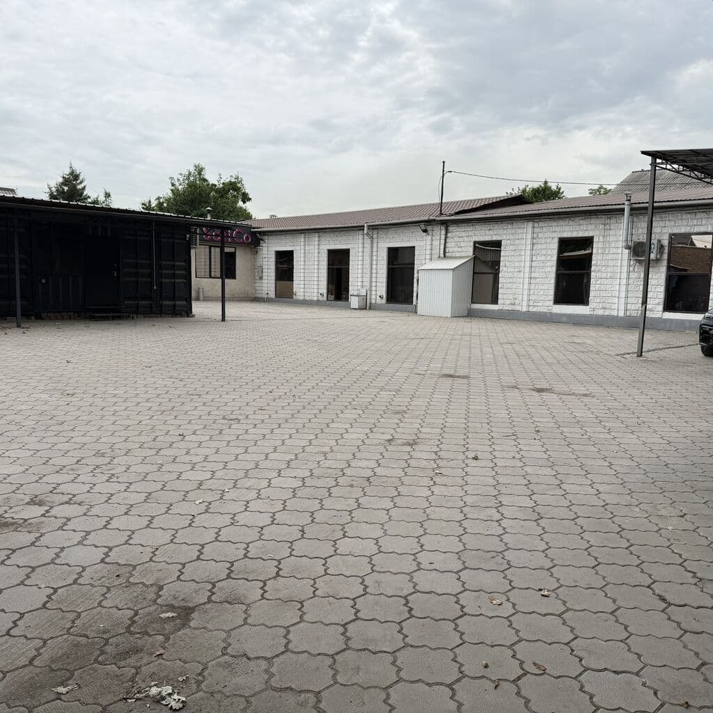 Склад, Коммерческая, 600 м2, этаж 1/1, Сост: Хорошее - фото 1