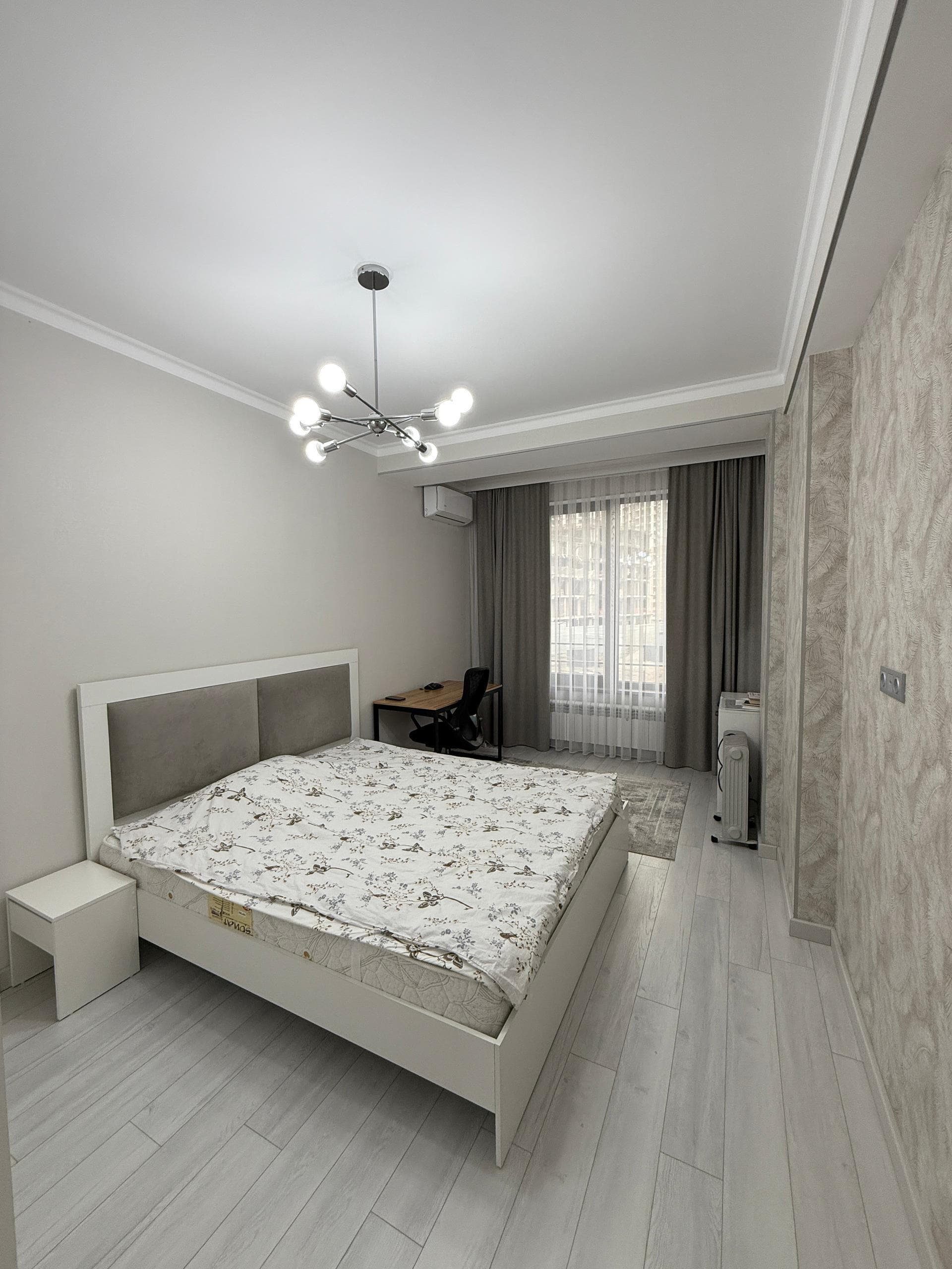Элитка, 2 ком, 80 м2, этаж 2/10, ж/к Авангард Сити, Сост: Евроремонт - фото 1