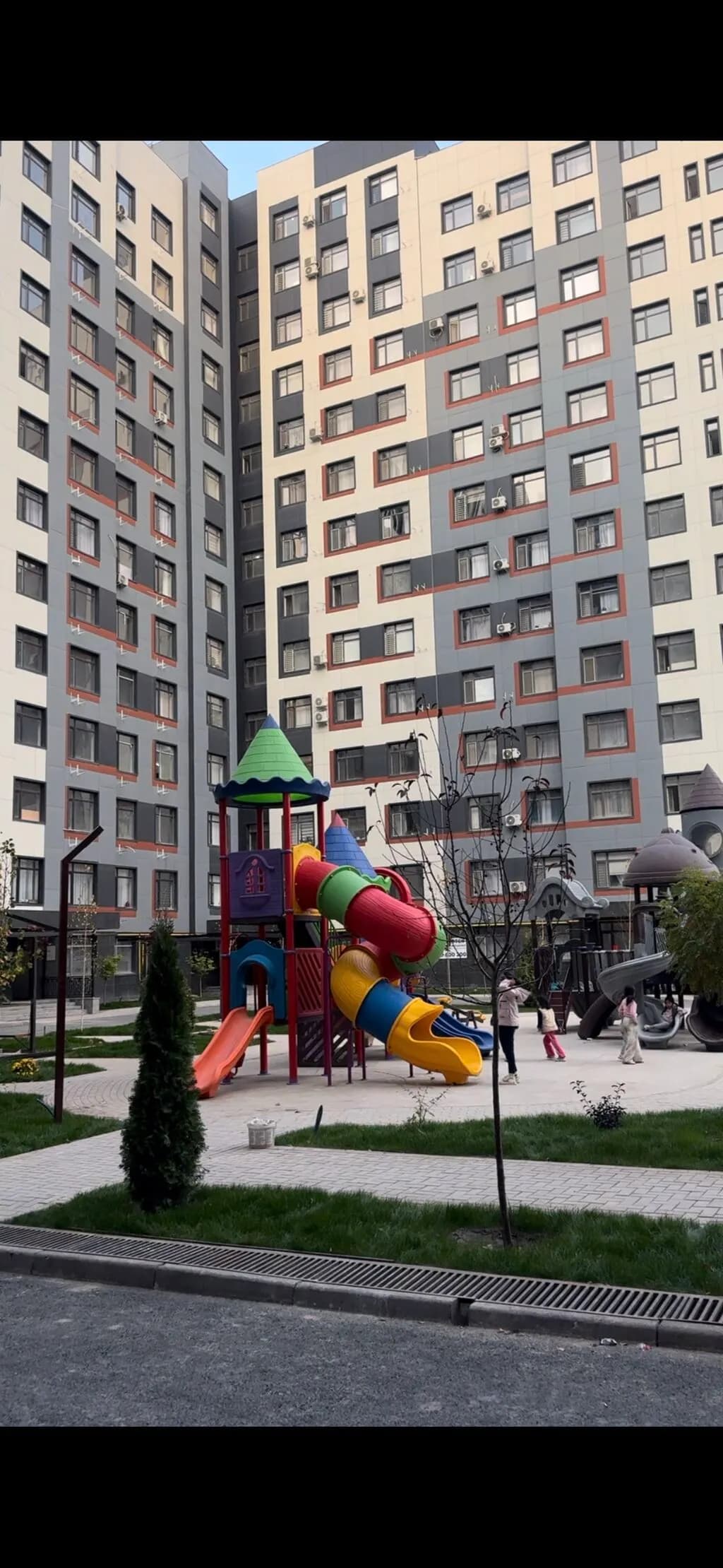 Элитка, 3 ком, 90 м2, этаж 2/14, Сост: Среднее - фото 10