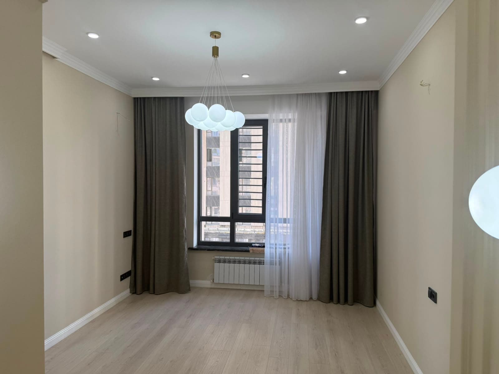 Элитка, 104 м2, этаж 5/16, ж/к Белгравия (Belgravia), Сост: Евроремонт - фото 9