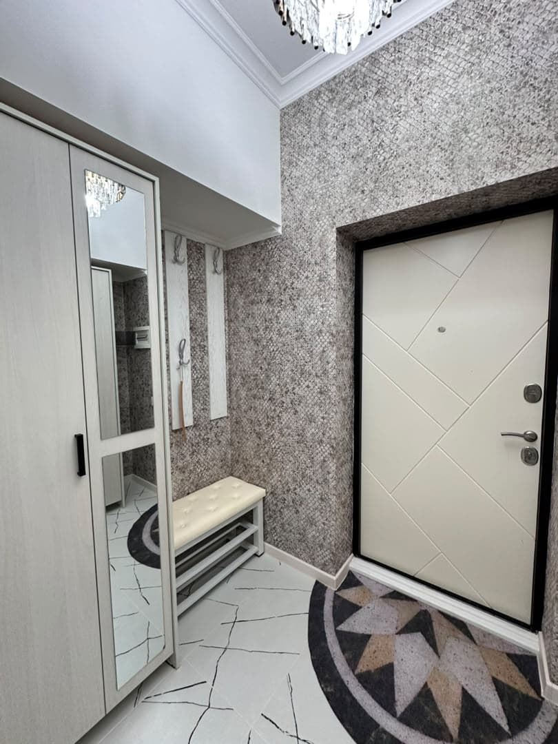 Элитка, 80 м2, этаж 4/13, ж/к Верона Резиденс, Сост: Евроремонт - фото 1